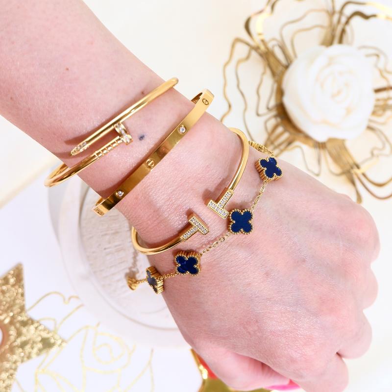 Vòng cati classic bản nhỏ  - đính kim - sang trọng dễ phối đồ 3