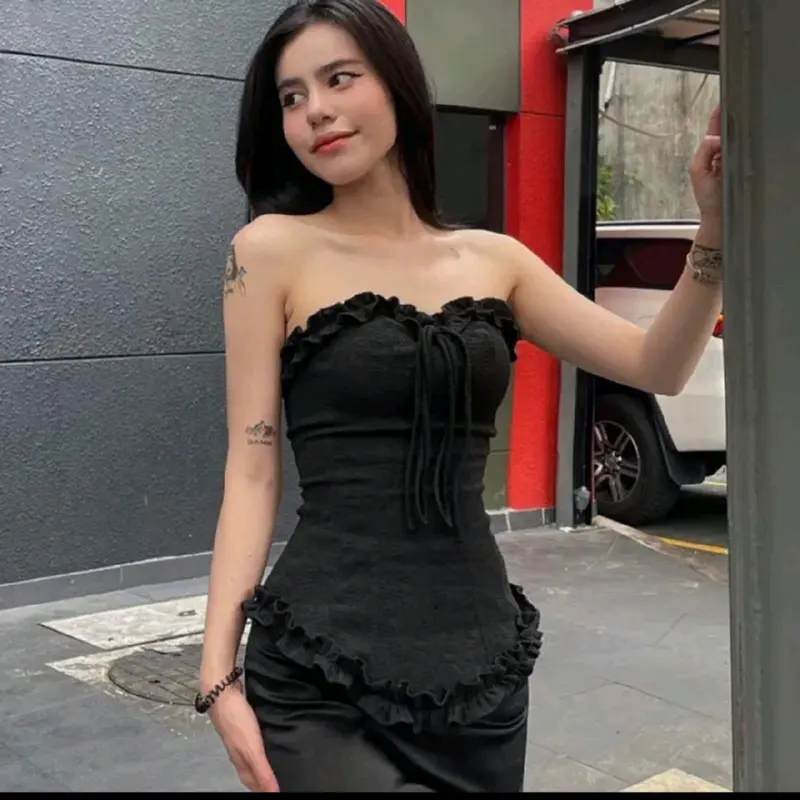 [Size S M] A020 Áo xốp croptop nữ viền bèo lai dây cột cổ 3