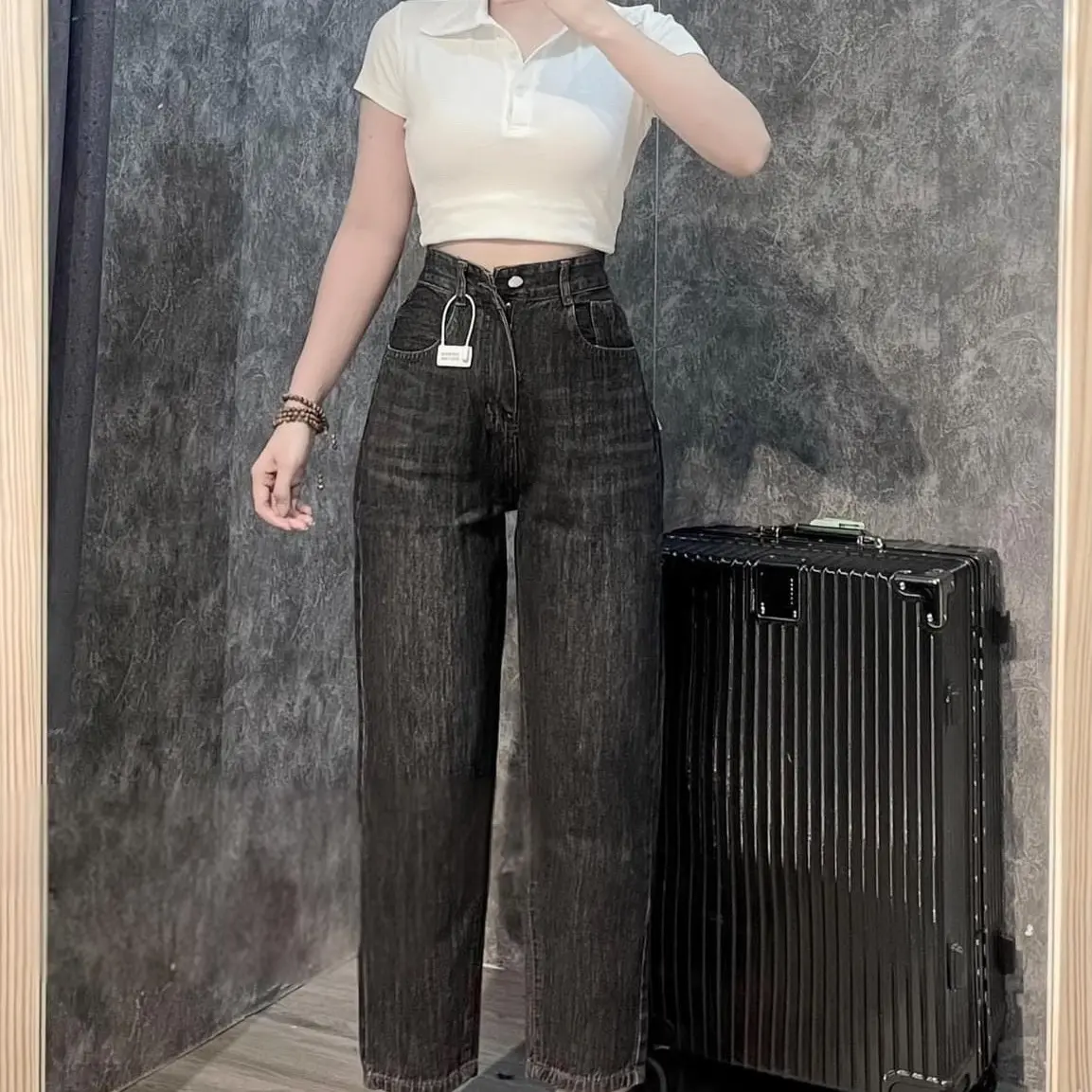 Set Baggy Jeans Nữ Xám Khói + Croptop Cổ Bẻ Trơn