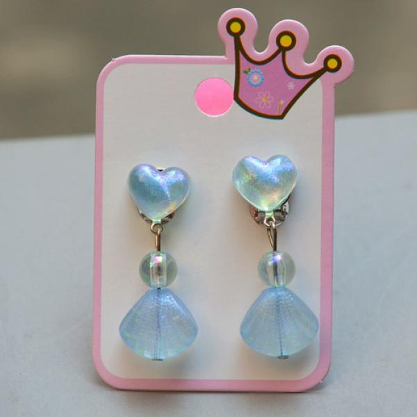 Product Introduction of Ear Clip No Pierced Student Cute Shell Jelly Love Decorative Earrings Little Girl Girl Ear Rings 11