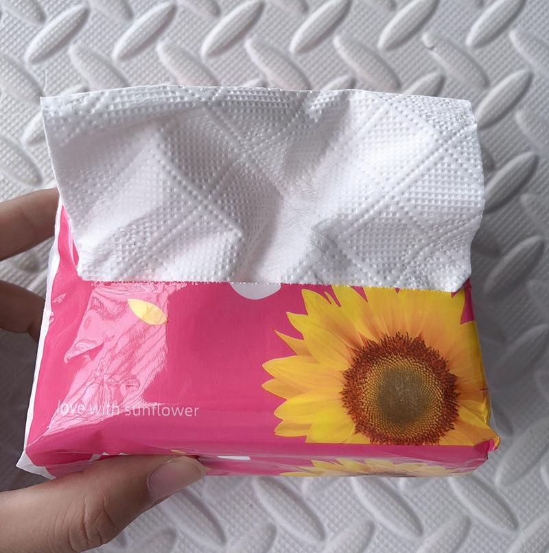 Product Introduction of Tree care 10 packs Paper towel tissue face towel 4-layer face towel automobile toilet paper 21