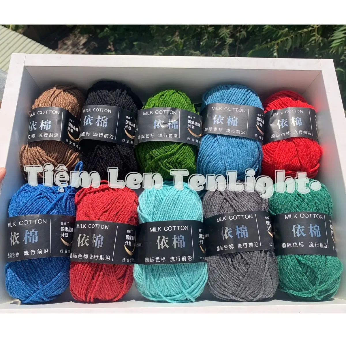 Combo 10 cuộn len màu tối đậm móc mũ túi độc đáo