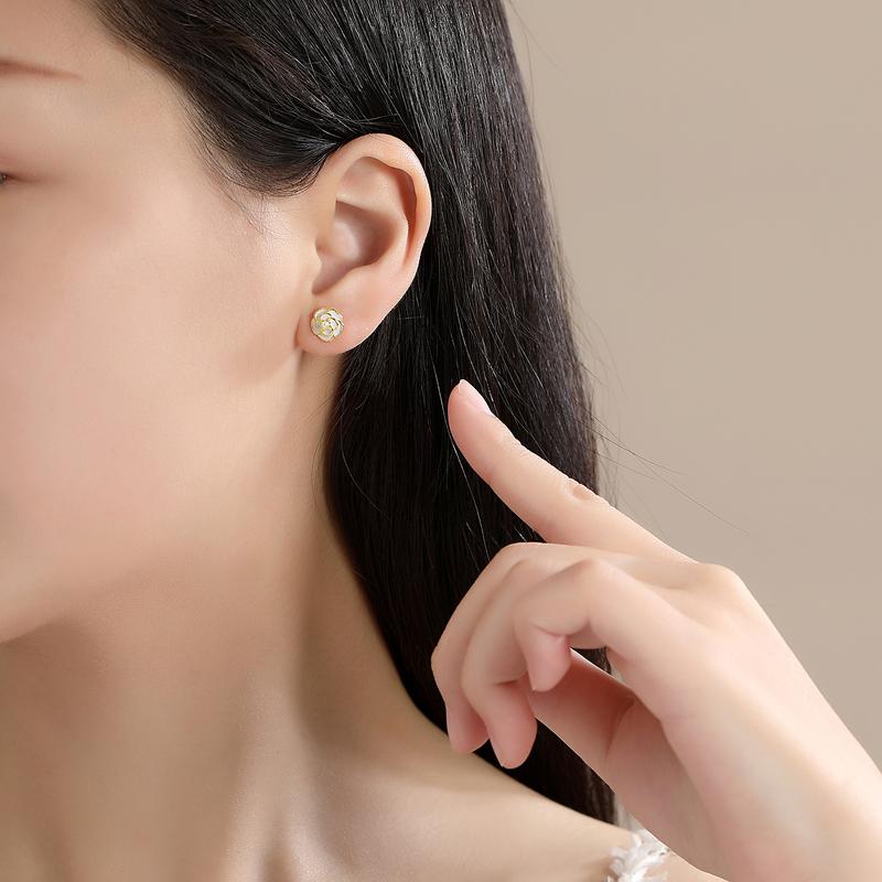 Product Introduction of S925 Silver Camellia Stud Earrings, Women's Fresh Floral Earrings 12