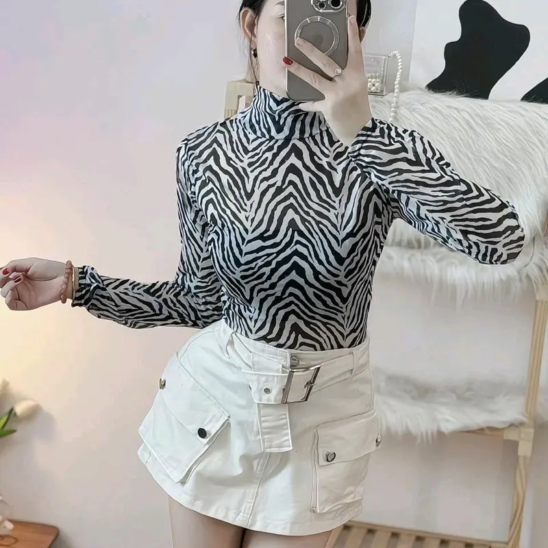 Áo lưới cổ lọ tay dài hoa văn thoải mái ôm body co giãn cho nữ - Women 1