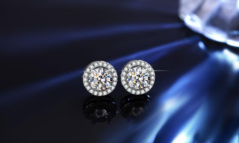 Product Introduction of Bông Tai Đinh tán Bạc Sterling S925 Cao Cấp Moissanite 1 Karat, Bông Tai Túi Tròn Mô Phỏng 4
