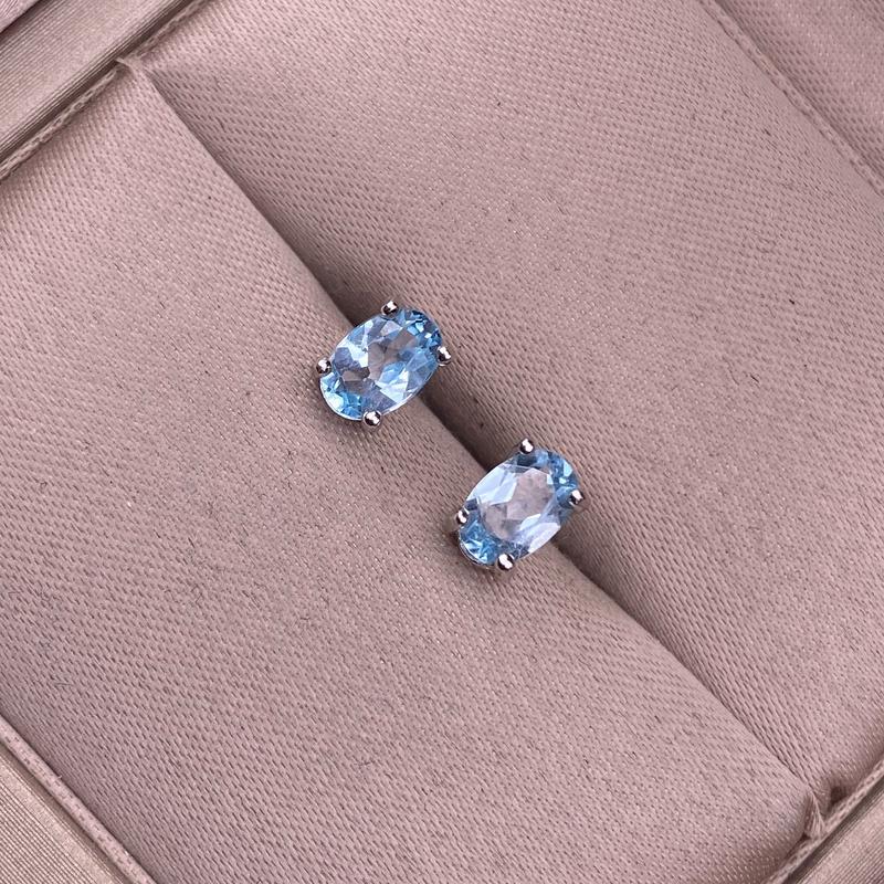 Product Introduction of Amethyst Garnet Citrine Blue Topaz Peridot Earrings S925 Silver Inlaid Classic Women's Earrings 8