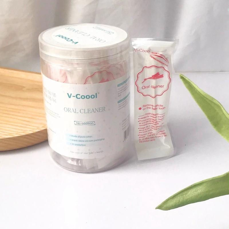 Gạc Rơ Lưỡi Vcoool, Hộp 30 que đựng lẻ từng que hút chân không đảm bảo vệ sinh rơ lưỡi cho bé 4