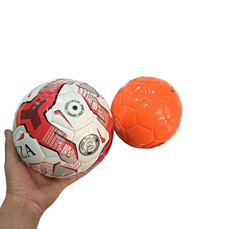 Quả bóng đúc, bóng da size 2, size 3, size 5 giành cho các bé đến học sinh ( tặng kim bơm) 0