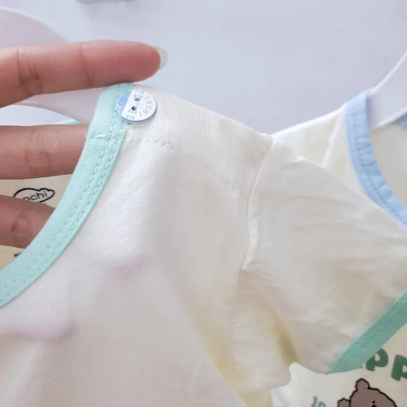 Unchi Bộ quần áo cộc tay mùa hè trẻ em cổ tròn chui đầu cúc vai in họa tiết vải thun lạnh mềm mát cho bé 6-13kg 3