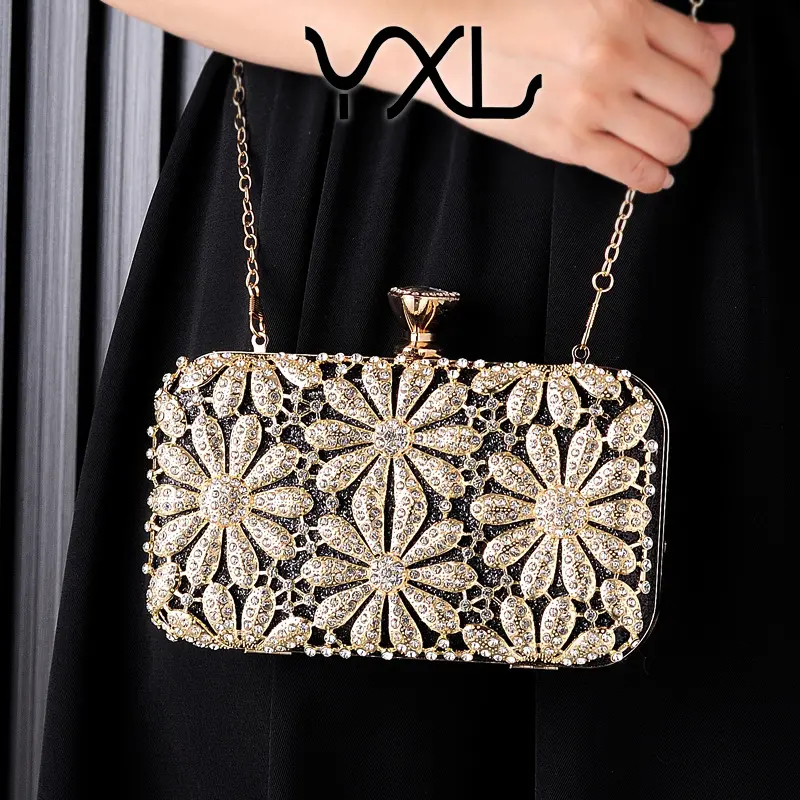 2024 Fashion European and American Style Diamond Decorations Dinner Bag Flower Rhinestone Dress Garment Bag Hand-Hero Wedding Bridal Bag Hot Sale Women's Bag