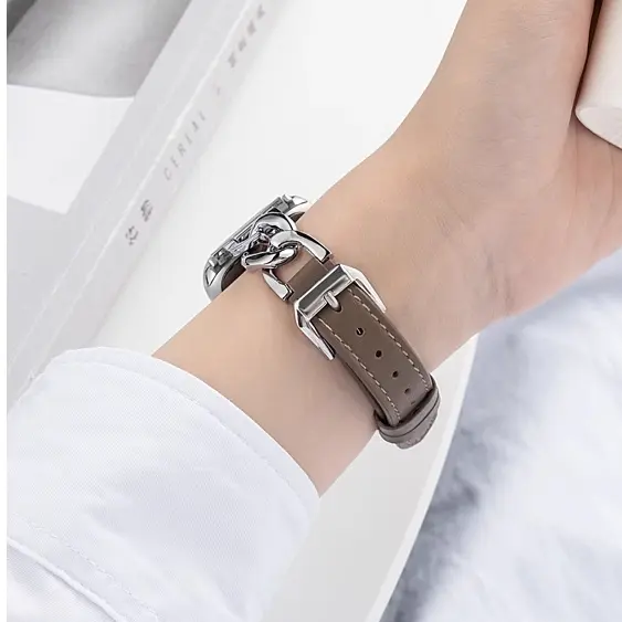 Luxury Leather Strap Compatible For Apple Watch Series 10/9/Ultra/8/7/6/5/4/3/SE Leather Band For iWatch Creative Female Trendy Small Waist 42mm 46mm 40mm 44mm 41mm 45mm 49mm