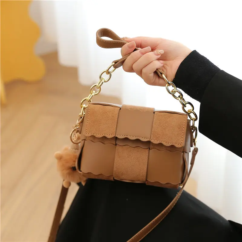 Molly Bag - Tas Selempang Wanita Lucu Cantik Slimbag ( Free Box Exclusive ) Kulit