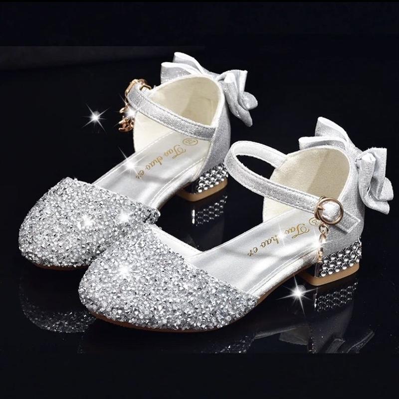 Children's Silver 2024 New Leather Shoes Catwalk Dress Princess Performance Crystal Shoes Girls Soft Bottom Small High Heel Shoes 9