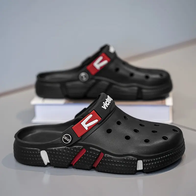 Breathable Comfortable Men's Casual Soft Sole Clogs for Indoor Outdoor Beach Summer roman  sandals Footwear Boy dutch  clogs