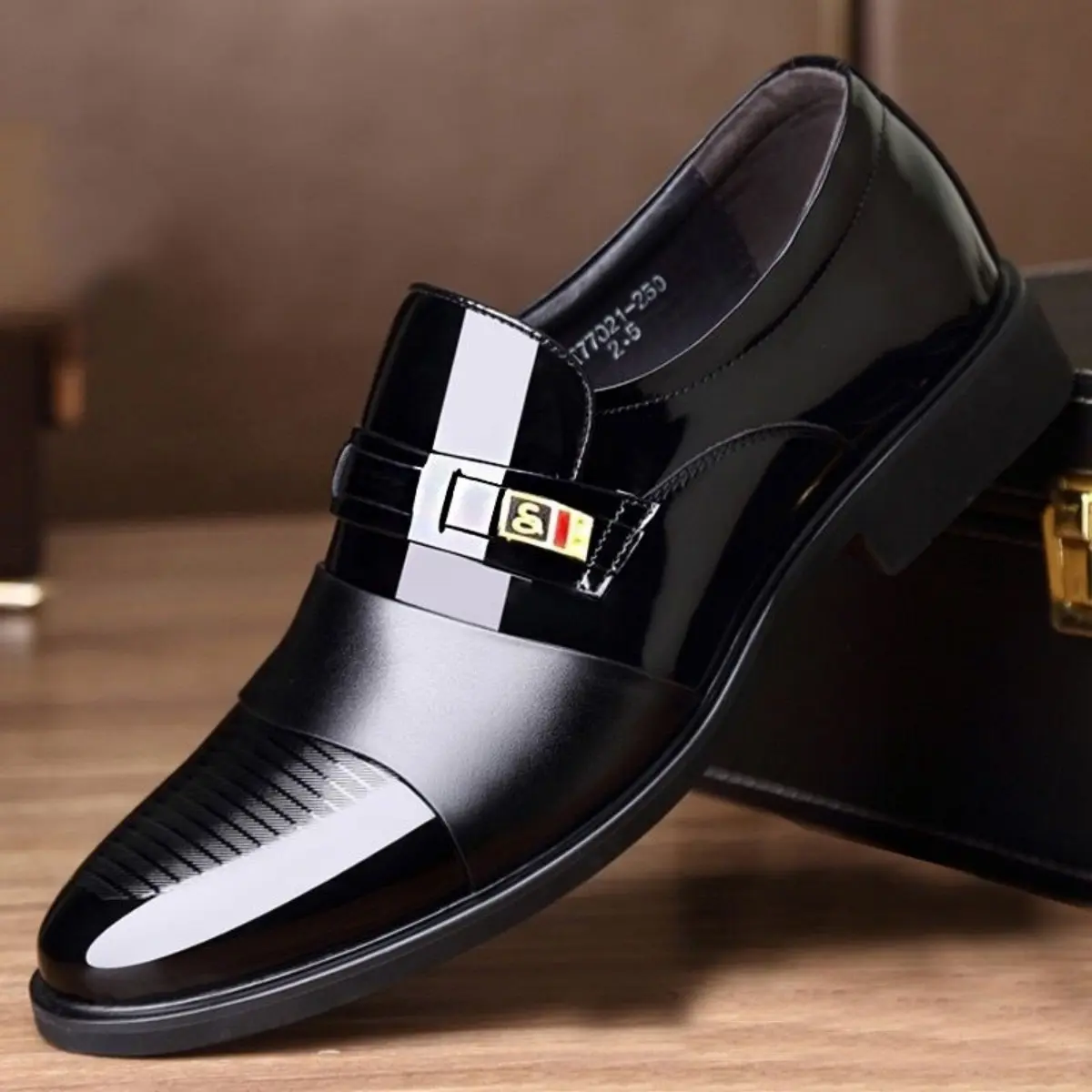 Korean Style Fashion Men’s Leather Shoes Business Shoes Formal Leather for Men Boy Walking Shoes Footwear Office