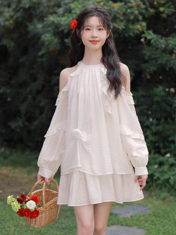  Set áo babydoll cổ yếm thiết kế hở vai tay dài đính hoa phối chân váy xòe hb.closet S205 Nữ 