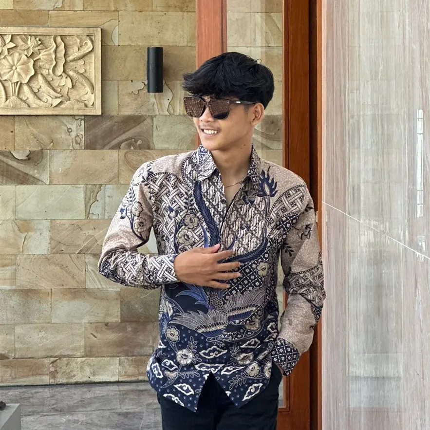 KEMEJA BAGAS KARA BATIK FLORIST