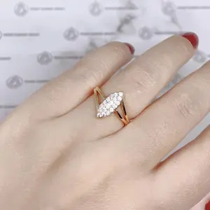 Promo termurah Cincin Xuping Gold Fashion Wanita Motif Permata Tiga Kuwaci Perhiasan Wanita *51 - Emas, 18 Rings - Emas, 18 Termurah