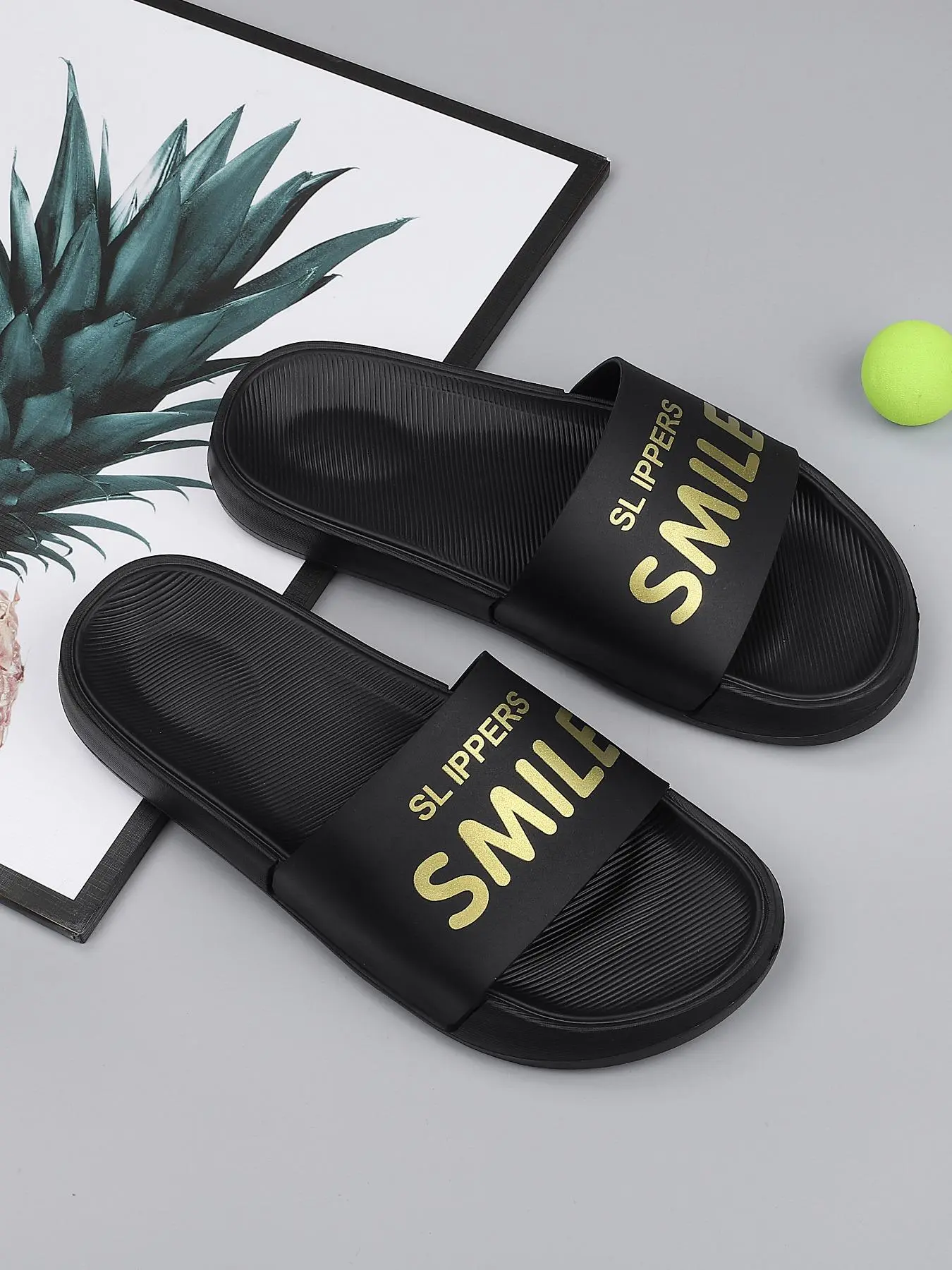 Men's Smile Face Pattern Slides, Casual Comfortable Breathable Non-slip Slippers, Fashionable Slides for Indoor & Outdoor Wear, Walking Shoes
