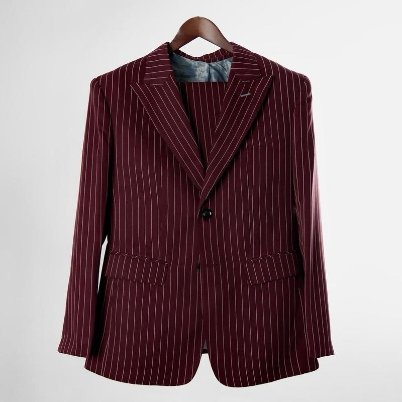 Cả bộ Athena striped suit - Bộ suit kẻ 2 mảnh Athena nam nữ vải tuytsi len , cả bộ gồm 1 áo và 1 quần , hoạ tiết kẻ sọc nổi form relax có chiết eo , đệm vai , lót gấm mặc 4 mùa 2