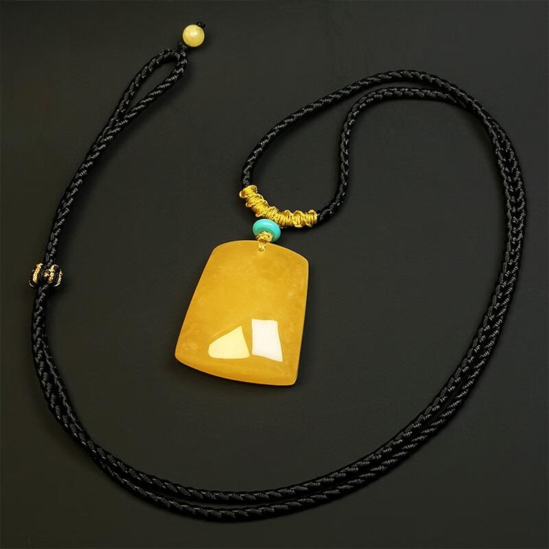 Product Introduction of Beeswax pendant, men's and women's square brand amber full of dense chicken oil yellow, good gift, safe and sound, everything goes well 4