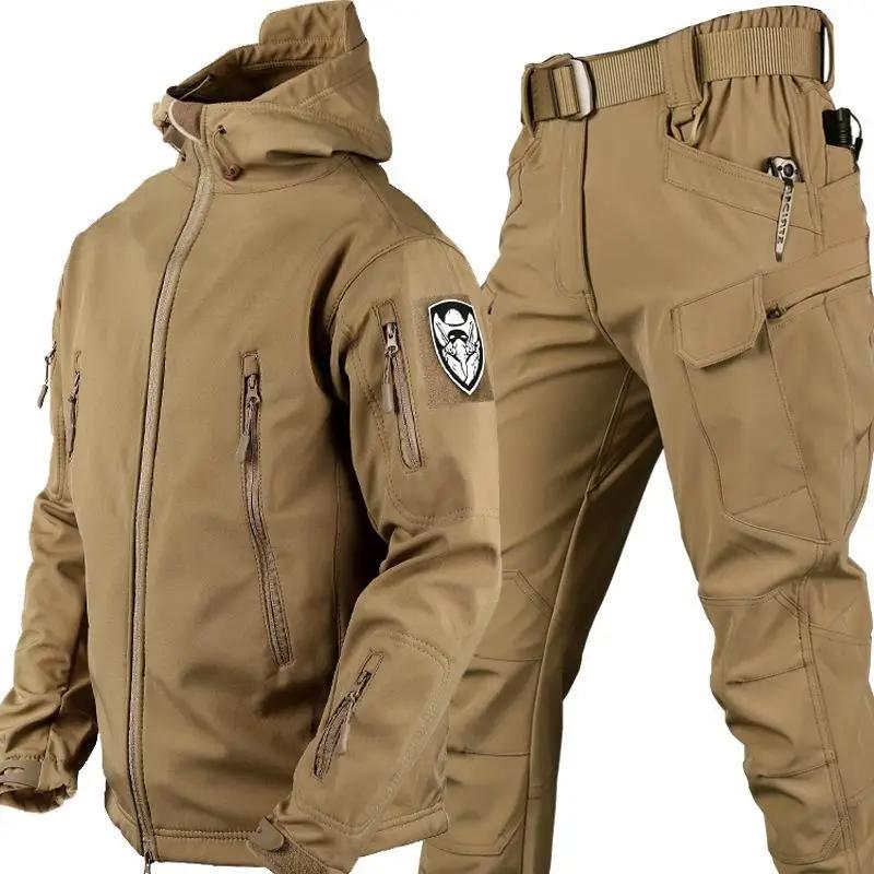 Product Introduction of Outdoor Shark Skin Warmth Set Camo Plush Thickened Coat Autumn/Winter Racing Top Does Not Include Cuff Logo Pattern Cotton Menswear Soft Clothing 4