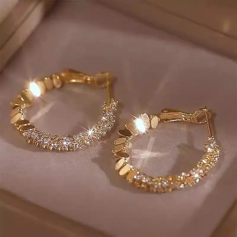 Khuyên Tai Tròn, Mảnh Nhỏ Màu Bạc Cao Cấp, Giá Cả Phải Chăng, Thiết Kế Độc Đáo Sang Trọng, Bông Tai Đinh tán Kim Cương, Nhẫn Tai Ami