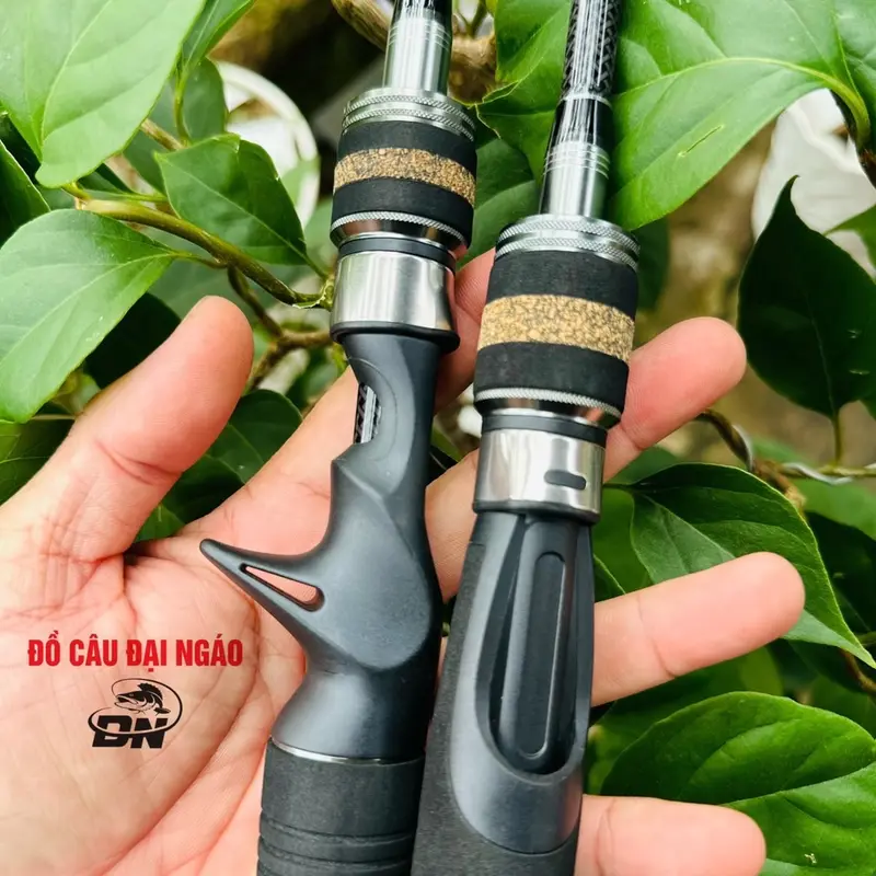 Cần câu cá lure Hungting black 2 ngọn Đại Ngáo | Độ cứng H/MH  ( Chuẩn Hãng Youmingbu ) ( tặng khoá link Leder ) Ngọn Cứng bạo lực 4