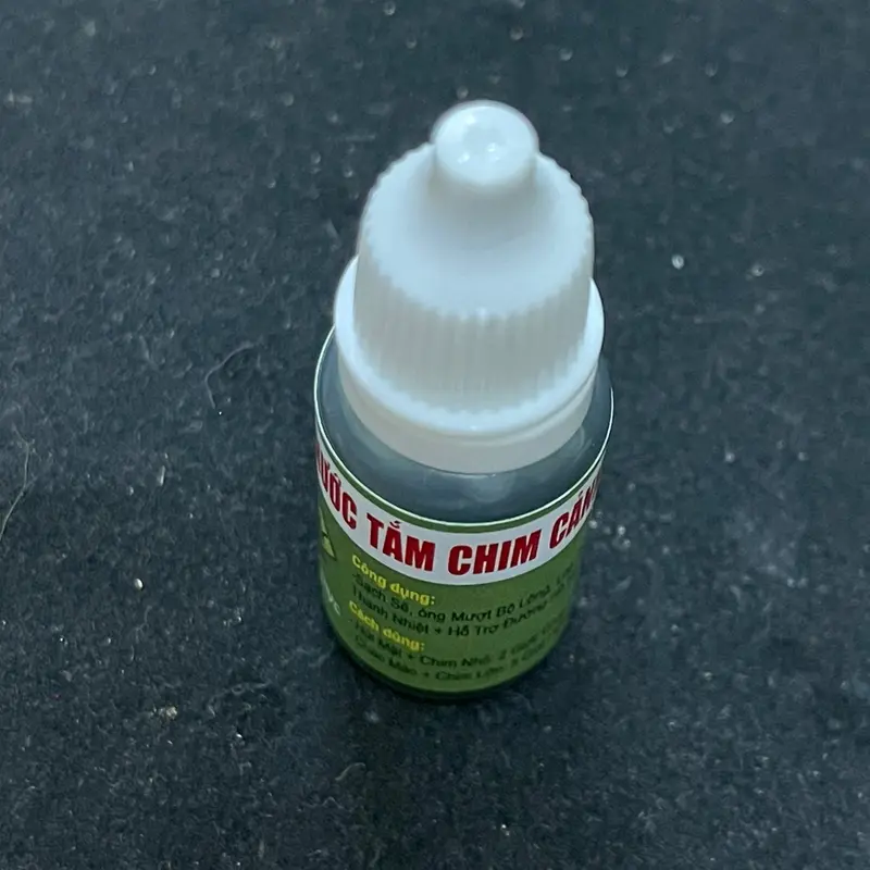 Nước Tắm Chim Cảnh 10ml Trưởng Trọng . Sạch Sẽ , Óng Mượt Bộ Lông 3