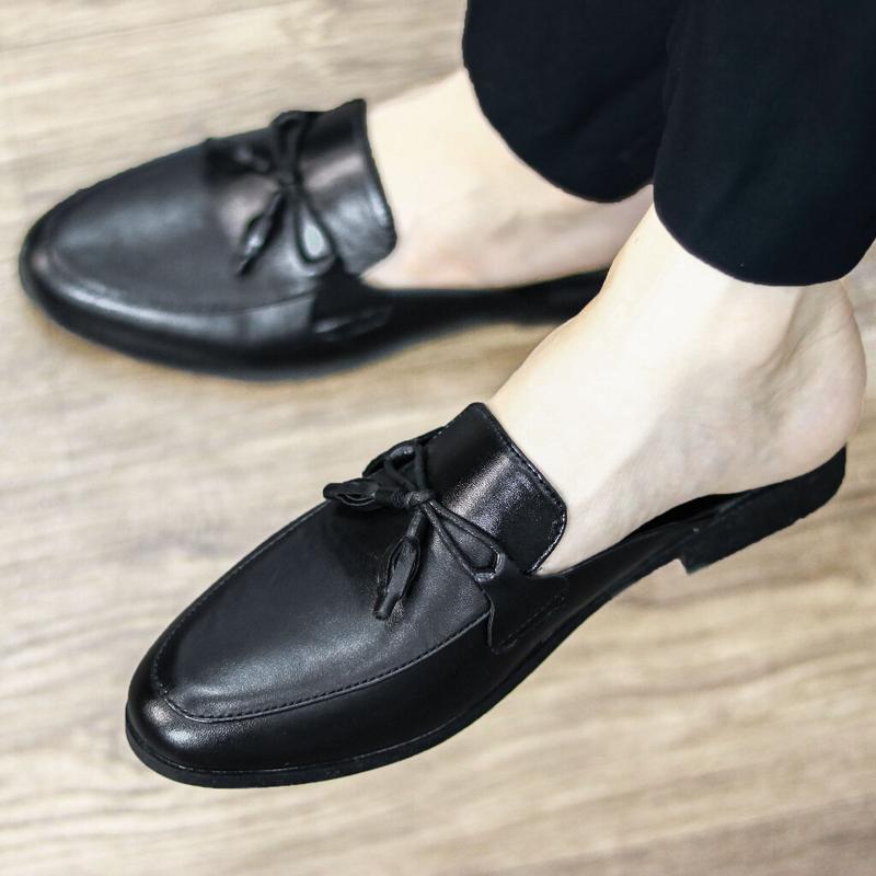 sục nam cao cấp > sục nam hở gót da mờ gắn chuông cách điệu, đế cao su thoải mái cho chân, dễ dàng phối đồ , đẹp mọi nơi Shoes DéP Đế Bằng GiàY 0
