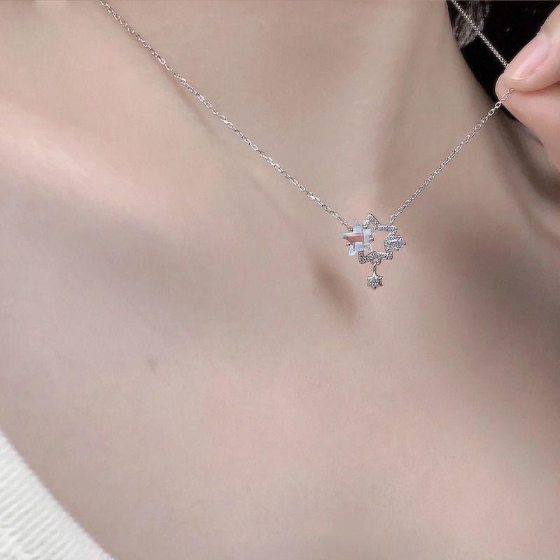 Product Introduction of Twin Star zircon necklace, high grade, clavicle chain, 2024 new style, trendy, light luxury, sneakers, INS style, neck chain 3