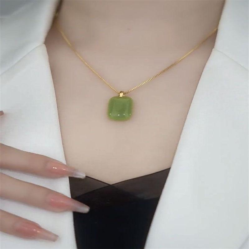 [Store Hot Sale] Popular Worry-Free Titanium Steel Pendant Necklace Internet Celebrity Fashionable Temperament Peaceful No Worries Non-Fading Bone Chain 4
