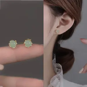(Beli 2 dapat bonus) A79 COD Anting hijau simple titanium Perhiasan  Hadiah