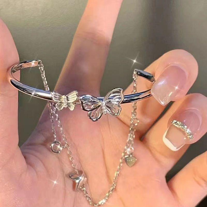 Ins Style Fairy Temperament Butterfly Bracelet for Women New Niche Design Half Bangle Half Chain Tassel Bestie 3