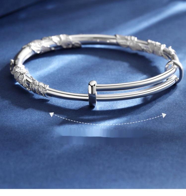 Product Introduction of ✨2025 New!Fashion Flower Bracelet, Adjustable Design, Exquisite Accessories Add Charm🎀 25