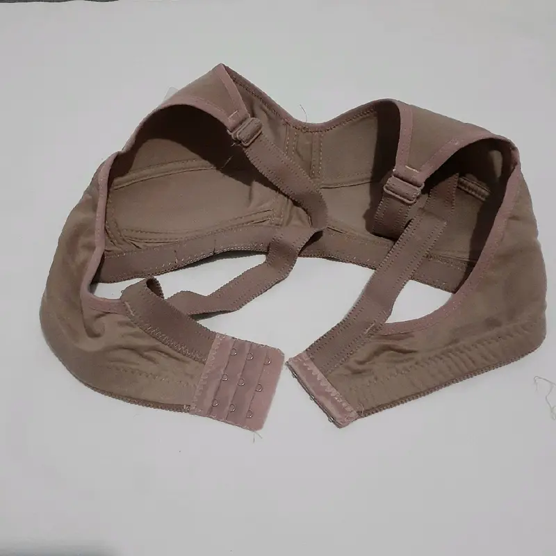 SPORT BRA LUTTY KAIT 3 : 40 42 Bh Wanita Nyaman Cepat Kering 3