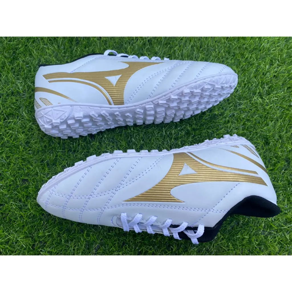 Giày Mizuno đá bóng, bóng đá, dá banh sân cỏ nhân tạo