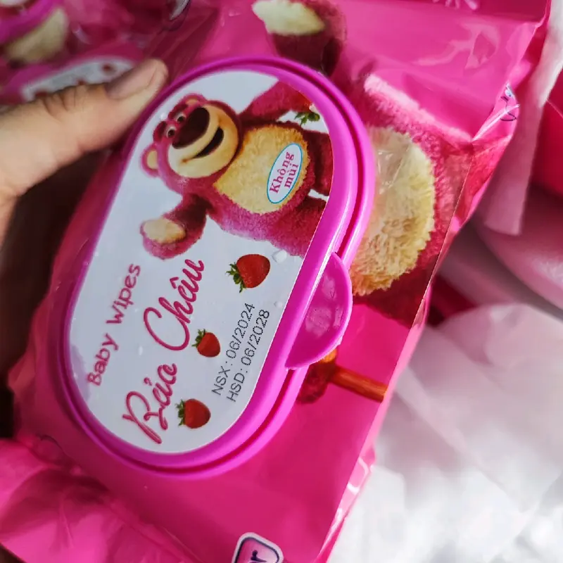 Combo 10 gói khăn ướt gấu dâu Bảo Châu Kèm Thùng Khăn Giấy Ướt 3