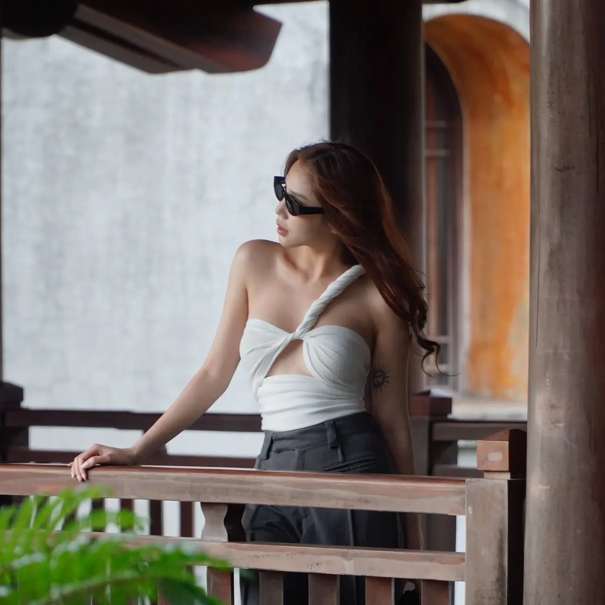 GIO VERITAS - ÁO THUN ĐA NĂNG mặc hơn 15 kiểu (Có Clip Hướng Dẫn Thắt)  Ôm gọn Trơn women Top Voi Jean Voan