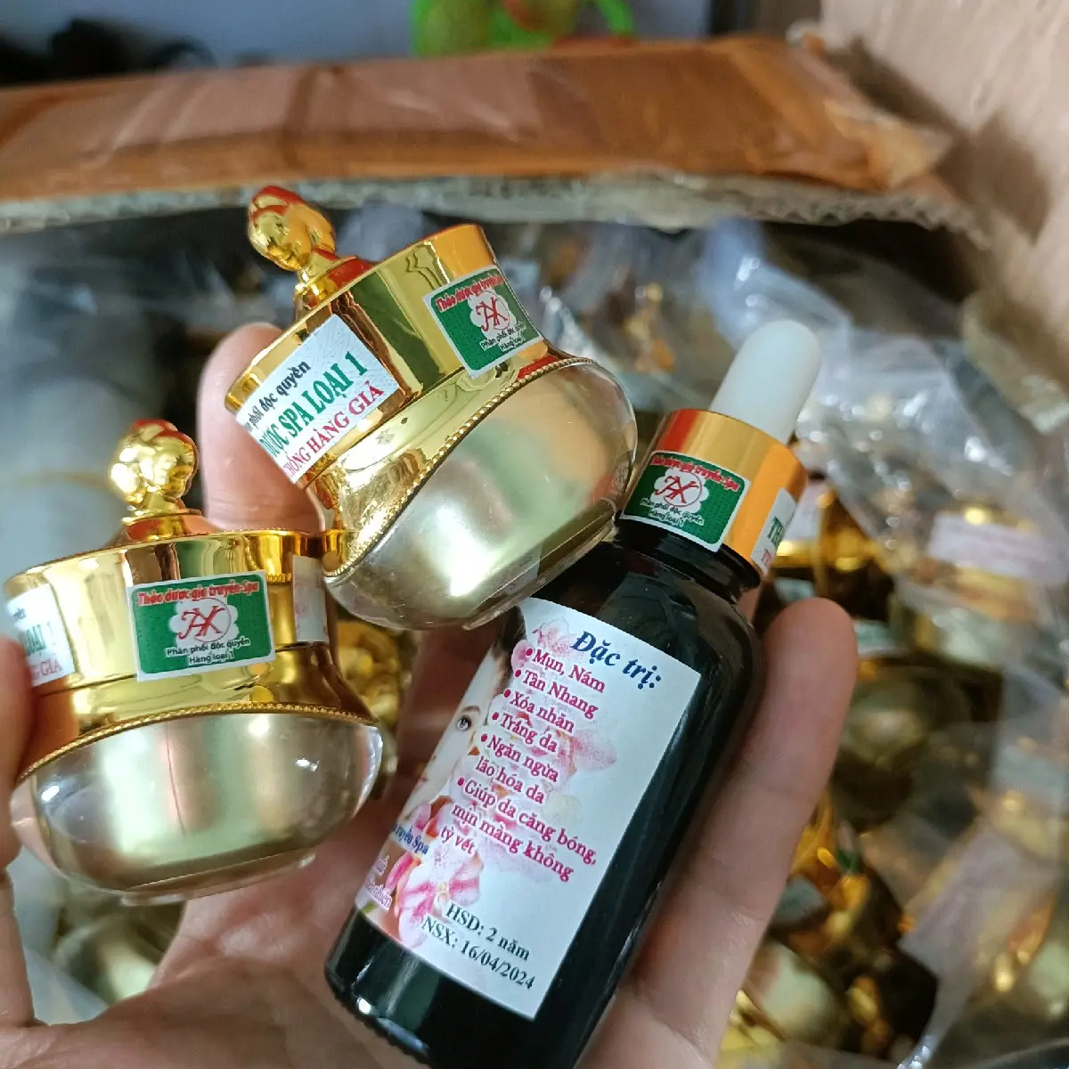 2 lọ kem 1 nước tái tạo da trị mụn thâm nám tàn nhang kèm bông Gòn