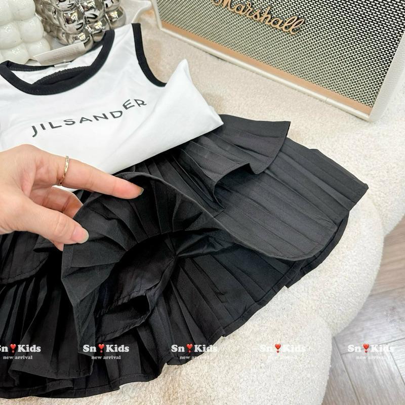 Bộ áo thun ba lỗ và chân váy dập ly đen phong cách hàn quốc cho bé gái 5