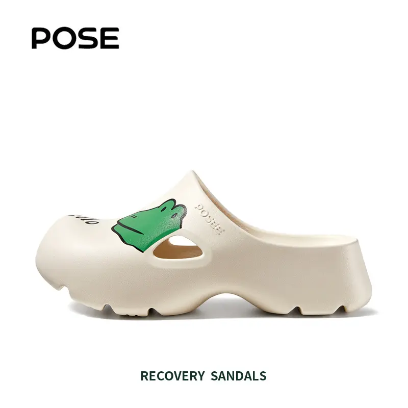 【CFV Vo Ha Linh X POSE】POSE Crocodile Duck Nghệ thuật đường đế bằng phố Dép xăng-đan Chống trượt Thoải mái Chống mài mòn Tiện lợi Bãi biển Đi dạo Nam nữ Cặp đôi Giải trí Cao cấp Vẽ graffiti Thú vị 2024 Giới hạn Sản phẩm bán chạy P2247520 Slipper DéP