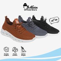 Gambar Dr. Kevin Sepatu Sport Pria Men Sneakers Sekolah Flyknit Tali 889-067 - Hitam, 44 dari drkevinshoes Kota Bekasi 1 Tokopedia