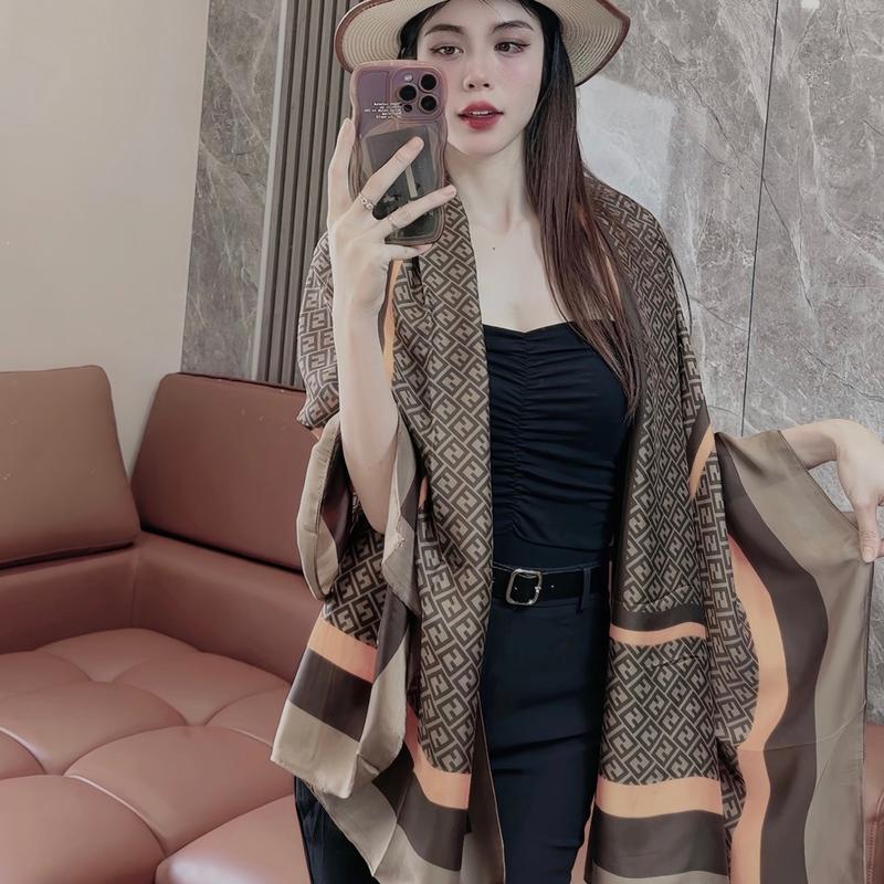 LD05 Khăn Lụa 180x90cm Họa Tiết chữ Z dáng dài Trơn Mùa xuân Mùa đông [Mua 1 Được 3 ,mua 1 khăn lụa bất kì tặng kèm 1 hộp và 1 cài khăn) Quàng Cổ