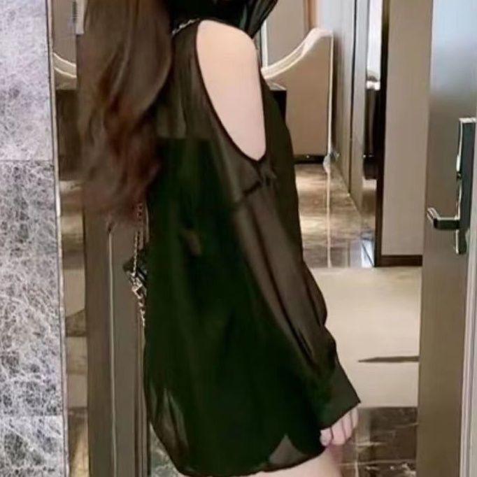 Product Introduction of Áo Voan Trễ Vai Thiết Kế Đẹp Cho Nữ, Thích Hợp Cho Mùa Hè, Mỏng Và Thoáng Khí, Áo Khoác Cardigan, Độc Đáo Và Thanh Lịch, Hàng Mới Về Năm 2024 Top Women Sơ Mi 6