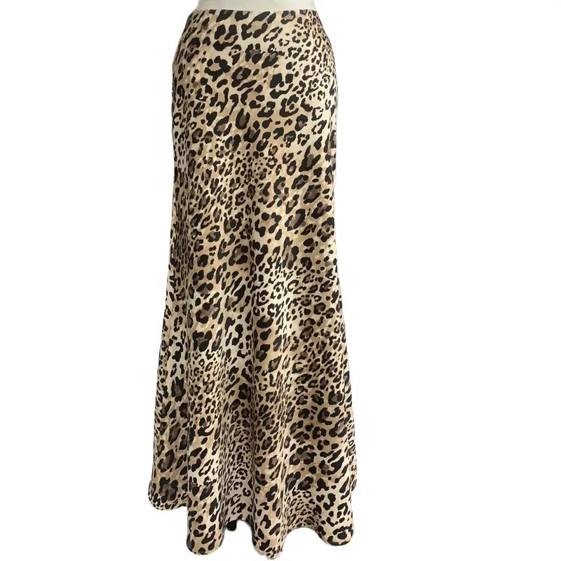  Chân váy đuôi cá lụa vân gỗ hoạ tiết  da beo dáng dài 92cm chất vải  dày mềm mại có độ giản đàn hồi có bigsize váy 1 lớp dày dặn không lộ 