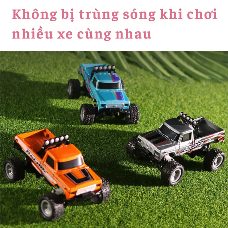 Xe Bán Tải Địa Hình Mini Tỉ Lệ 1:64, Không Bị Trùng Sóng, Có Giảm Sóc 4 Bánh, Khung Vỏ Hợp Kim Chắc Chắn, Có Đèn Trước Đèn Sau Đèn Gầm Với 3 Nấc Tốc Độ, Leo Dốc Cực Khỏe 1