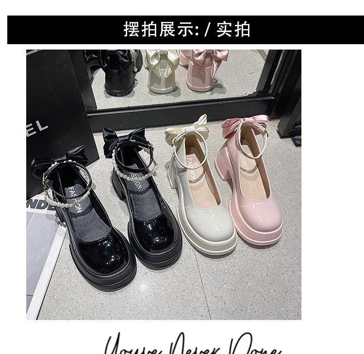 Product Introduction of Lace-Up Mary Jane Chunky Square-Toe Shoes, Comfortable Soft Sole with Anti-Slip Design, Bow Accent, Retro Fashion Footwear That Can Be Paired with Skirts 32