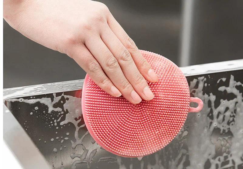 Product Introduction of 3Pcs Kitchen Cleaning Brush Silicone Dishwashing Brush Fruit Vegetable Cleaning Brushes Pot Pan Sponge Scouring Pads Table Mat 9
