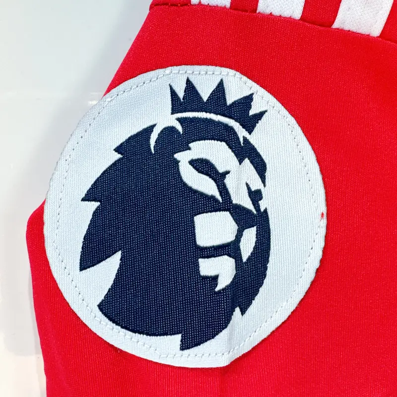 Bộ quần áo bóng đá Mờ U ĐỎ Sân Nhà  24/25 LOGO THÊU-  cổ tròn , Vải Thun lạnh, Top Sport Áo Nam Áo Thun 2